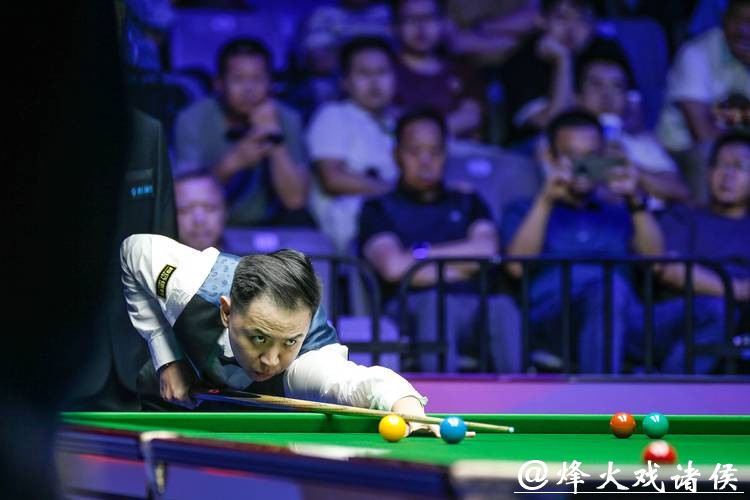 斯诺克武汉公开赛 肖国栋战胜泰国女选手晋级