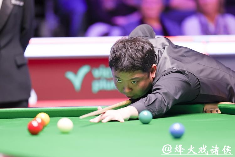张安达1-5不敌威廉姆斯 止步斯诺克武汉公开赛八强